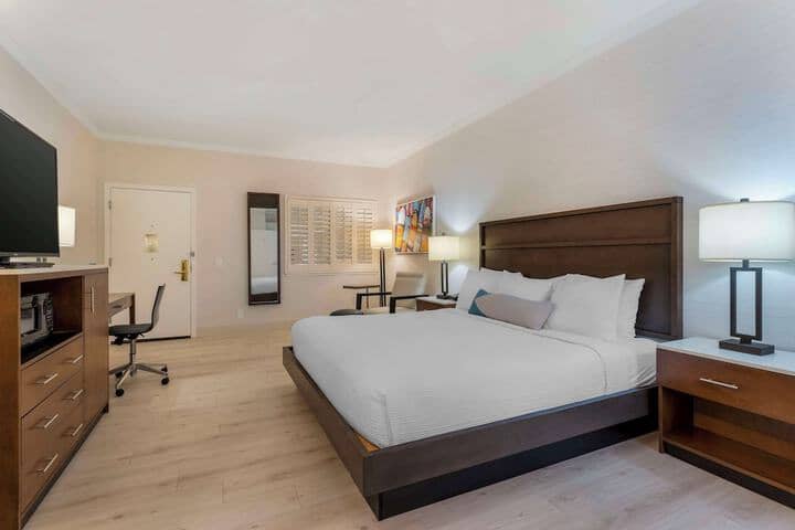 Room 15 of 58